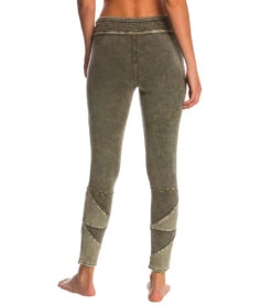 Free People Movement Kyoto Workout Leggings -Everyday Yoga 1740080119843 khaki 3a