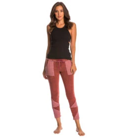 Free People Movement Kyoto Workout Leggings -Everyday Yoga 1740081463331 plum 4a