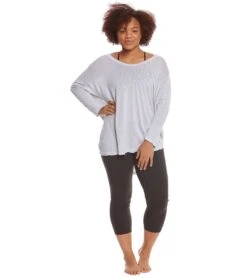 Hard Tail Plus Size Oversized 3/4 Sleeve Raglan Layering Top Dove 8 Hard Tail Plus Size Oversized 3/4 Sleeve Raglan Layering Top Dove -Everyday Yoga 1740234653731 dove 4a