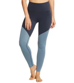 Beyond Yoga Plush Angled High Waisted 7/8 Yoga Leggings