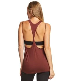 Beyond Yoga Twisted Racerback Tank -Everyday Yoga 1740371853347 redrock