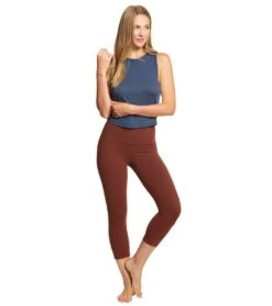 Beyond Yoga Crossroads Reversible Cropped Tank Outlaw Navy -Everyday Yoga 1740374343715 outlawnavy 4a