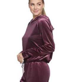 Onzie Velour Top Aubergine 10 Onzie Velour Top Aubergine -Everyday Yoga 1740386435107 aubergine 5a