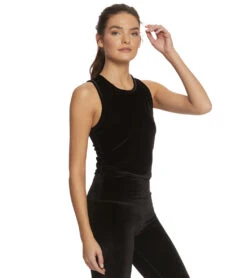 Beyond Yoga Velvet Motion Top Notch Cropped Tank Black