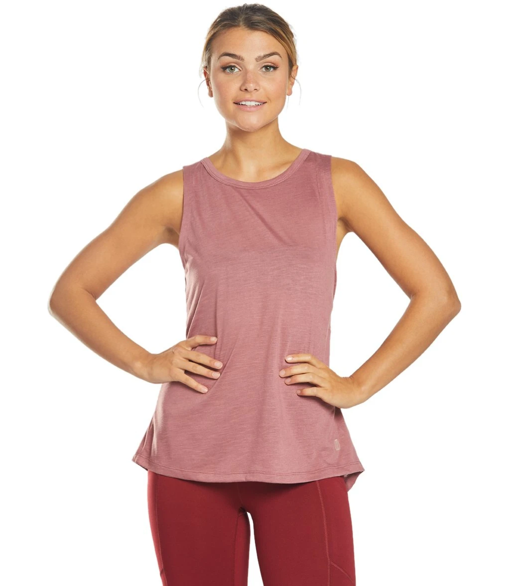 Balance Collection Evy Twist Yoga Tank Top 9 Balance Collection Evy Twist Yoga Tank Top - Image 7