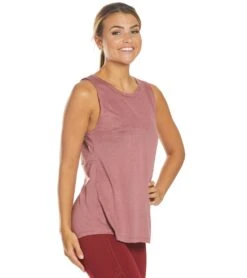 Balance Collection Evy Twist Yoga Tank Top 29 Balance Collection Evy Twist Yoga Tank Top -Everyday Yoga 1741584859171 crushedberry 3a