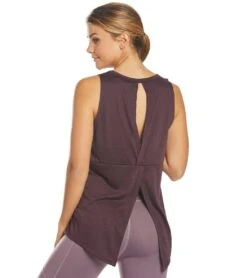 Balance Collection Evy Twist Yoga Tank Top 33 Balance Collection Evy Twist Yoga Tank Top -Everyday Yoga 1741586006051 wildplum 1a