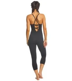 Beyond Yoga Levels Bodysuit -Everyday Yoga 1741754007587 jetblack 3a 1