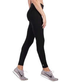 Vuori Pace High Waisted Yoga Leggings -Everyday Yoga 1741814497315 black 3a