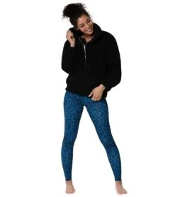 Onzie Teddy Jacket Black -Everyday Yoga 1741834584099 black 4a