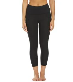 Marika Carter Mid Calf Yoga Capris Black
