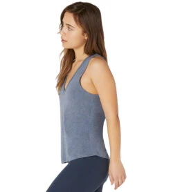 Beyond Yoga Boyfriend Jersey V-Neck Yoga Tank Blue Horizon Heather 8 Beyond Yoga Boyfriend Jersey V-Neck Yoga Tank Blue Horizon Heather -Everyday Yoga 1741853229091 bluehorizonheather 4a