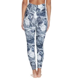 Marika High Waisted Printed Yoga Capris -Everyday Yoga 1744868343843 blackandwhitetornanimalprint 3a