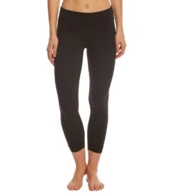 Beyond Yoga Essential Gathered Yoga Capris Jet Black 9 Beyond Yoga Essential Gathered Yoga Capris Jet Black -Everyday Yoga 1745874288675 jetblack
