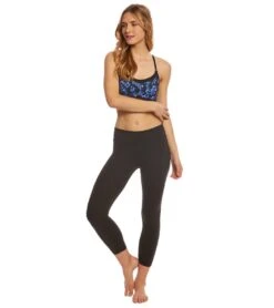 Beyond Yoga Essential Gathered Yoga Capris Jet Black 8 Beyond Yoga Essential Gathered Yoga Capris Jet Black -Everyday Yoga 1745874288675 jetblack 4a