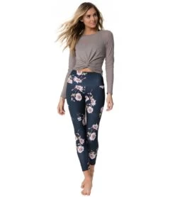 Onzie Twirl Longsleeve Top Taupe -Everyday Yoga 1768134836259 taupe 4a