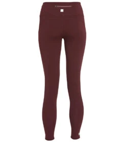 Vuori Pace High Waisted Yoga Leggings -Everyday Yoga 4345617842219 cerise 3a