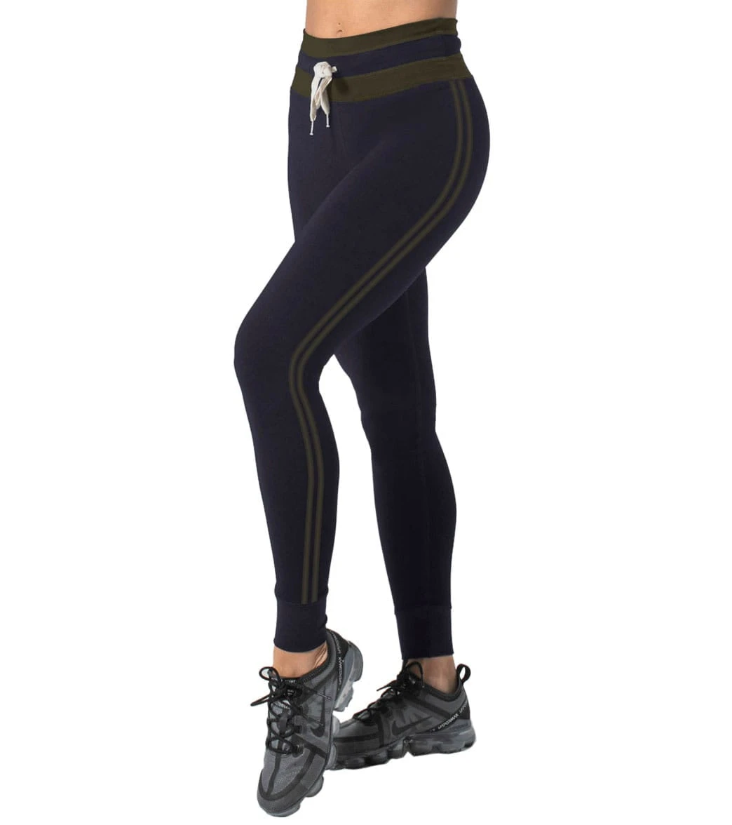 925Fit Credit Line Yoga Leggings 4 925Fit Credit Line Yoga Leggings - Image 2