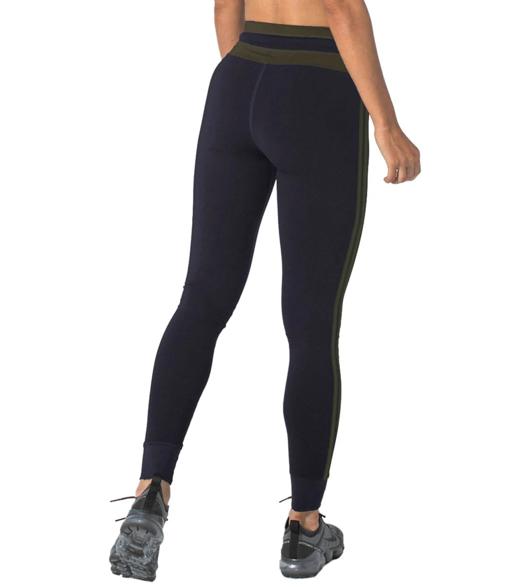 925Fit Credit Line Yoga Leggings 5 925Fit Credit Line Yoga Leggings - Image 3