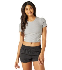 Beyond Yoga Featherweight Spacedye Ruched Down Cropped Tee -Everyday Yoga 4855714545707 silvermist 1a