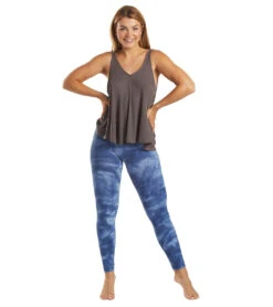 Free People Good Karma Tie Dye Yoga Leggings Rouge Blue 8 Free People Good Karma Tie Dye Yoga Leggings Rouge Blue -Everyday Yoga 6573262274603 rougeblue 4a