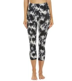 Marika Kris Tie Dye Capri Black Ripple Tie Dye -Everyday Yoga 6603549212715 blackrippletiedye
