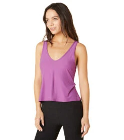 Beyond Yoga Featherweight Double V Tank Bright Iris Heather