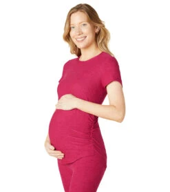 Beyond Yoga Featherweight One And Only Maternity Tee Dragonfruit-Sangria