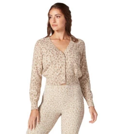 Tavi Classic Cropped Cardigan Latte Leopard -Everyday Yoga 7029827010603 latteleopard