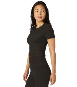 Beyond Yoga Featherweight Peekaboo Cropped Tee Darkest Night