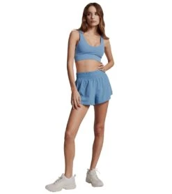 Varley Kallin Running Short -Everyday Yoga 7096399003691 blueheaven 4a